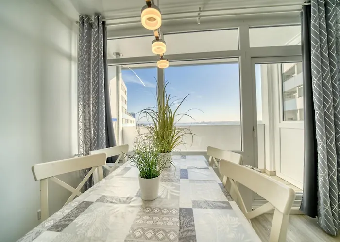 - Haus E, App 0e0901 *